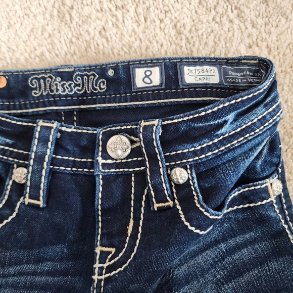 Miss Me Kids Girls Dark Wash Denim Capri Jeans Embellished Pockets Size 8 - Picture 3 of 5